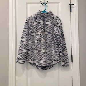 Cozy Sherpa half zip crewneck